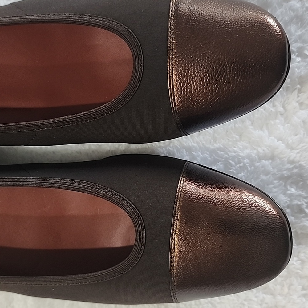 Donald J. Pliner Couture Halo Ballet Flats New In Box Size 9.5 N - Picture 4 of 13